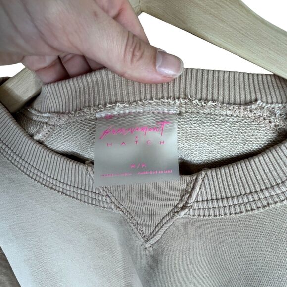 NWT FP Movement x Hatch Women's Intercept Sweatshirt Sz M Desert Sand Maternity - Picture 8 of 13